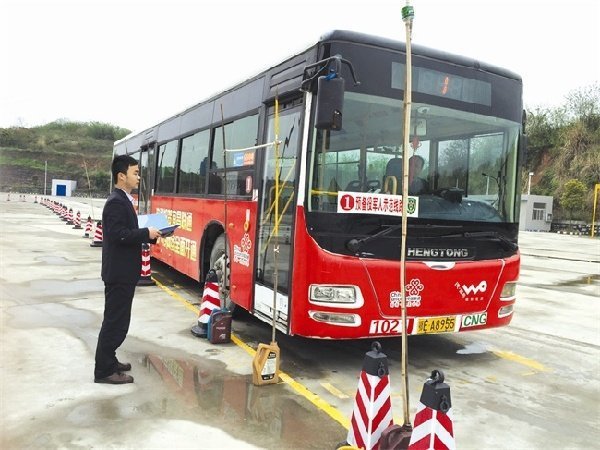 宜昌BRT驾驶员本月中旬将考核