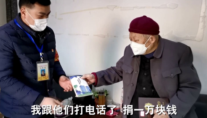 【新华网连线湖北】一位93岁老党员的炽热之心