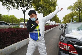 武汉火神山医院的守护人