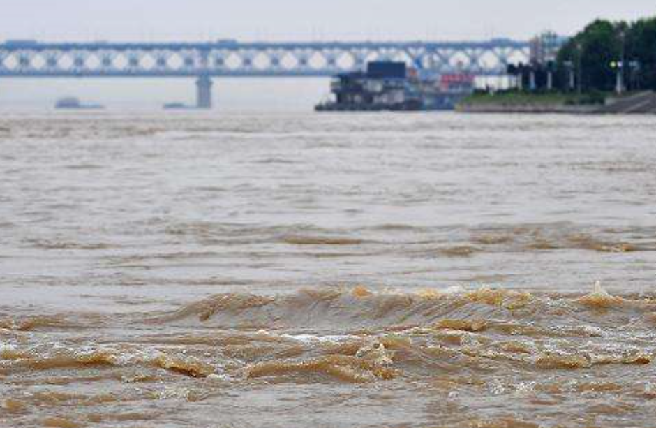 乌江2020年第一号洪水形成 长江干支流汛情趋紧
