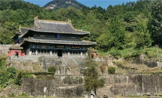 武当山五龙宫遗址考古发掘开工