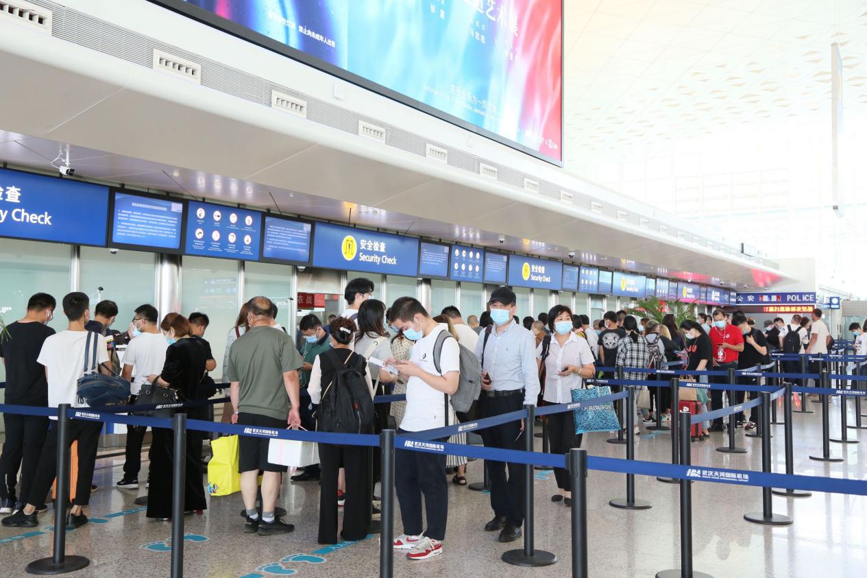 停运7个多月以来湖北首条国际定期客运航线复航