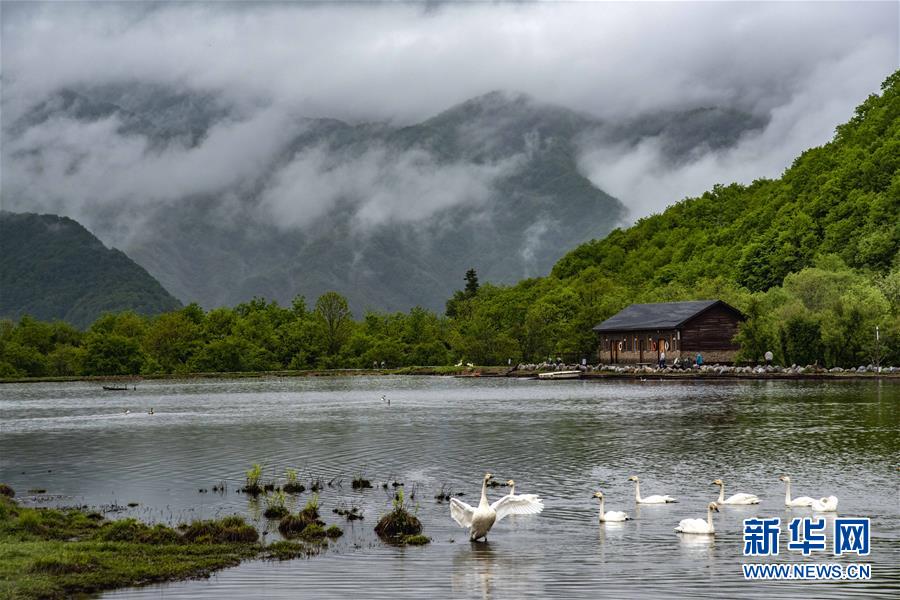 游客来了，小康近了&mdash;&mdash;生态旅游引领湖北山区蝶变二三事