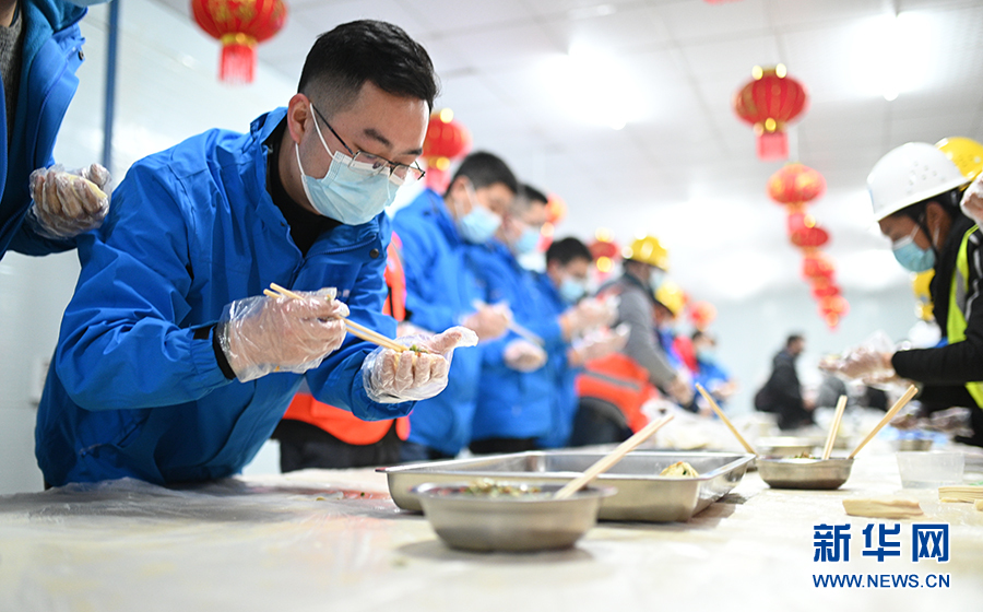 武汉系列举措确保必需品供应让居民就地安心过年