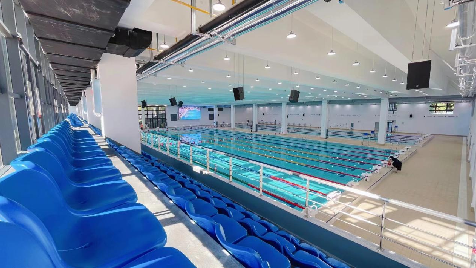 华中科技大学游泳馆竣工 建有10泳道国际标准比赛池