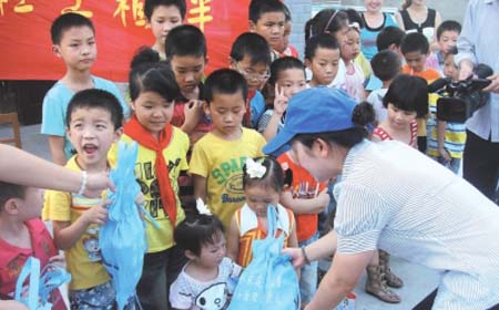 荆州建立未成年人保护体系